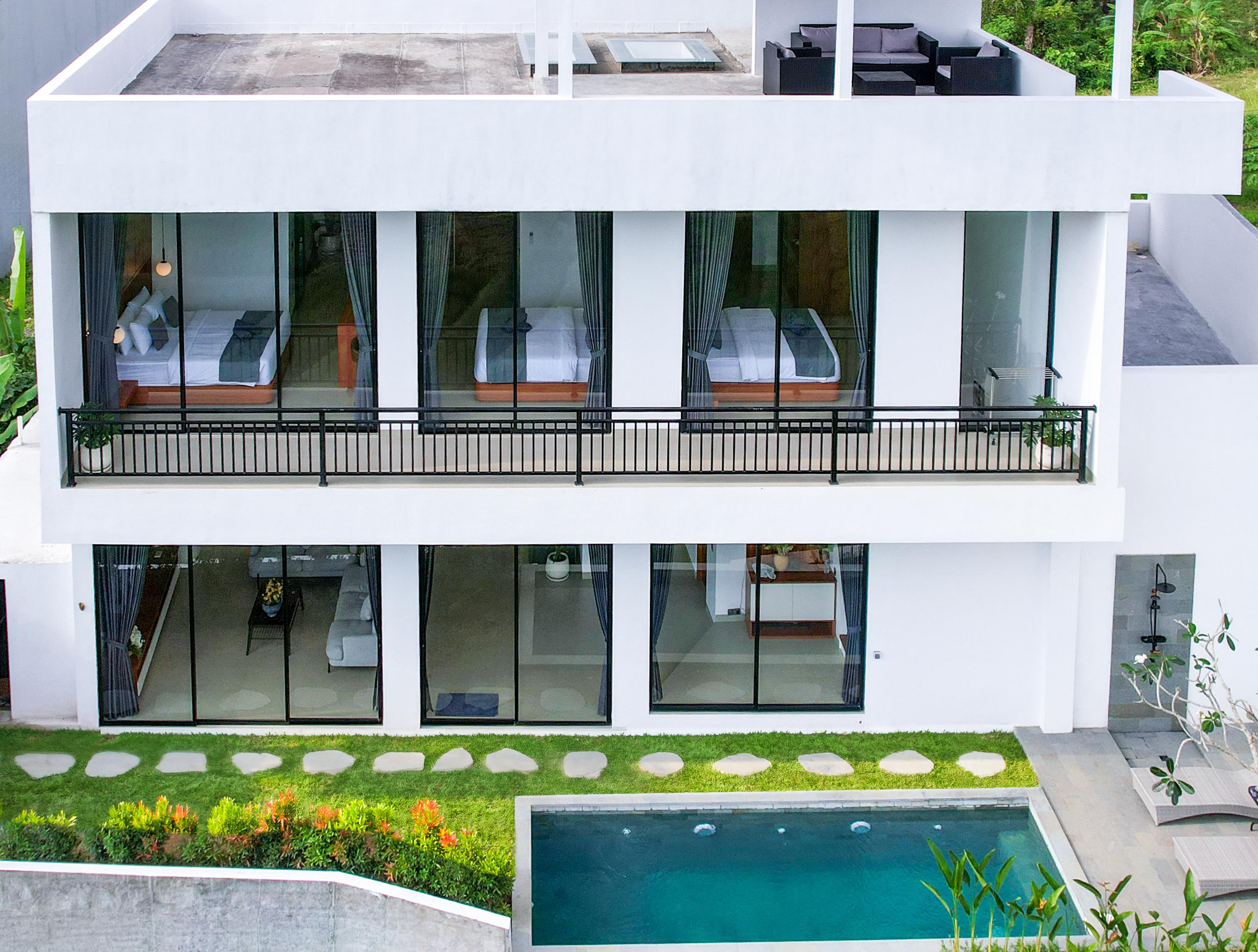 Umah Helene — 3 Bedroom Villa for rent in Munggu