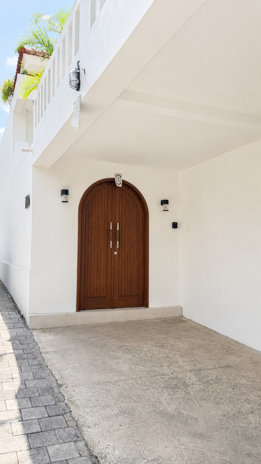 Nauli Villa — 3 Bedroom Villa for Rent in Pererenan