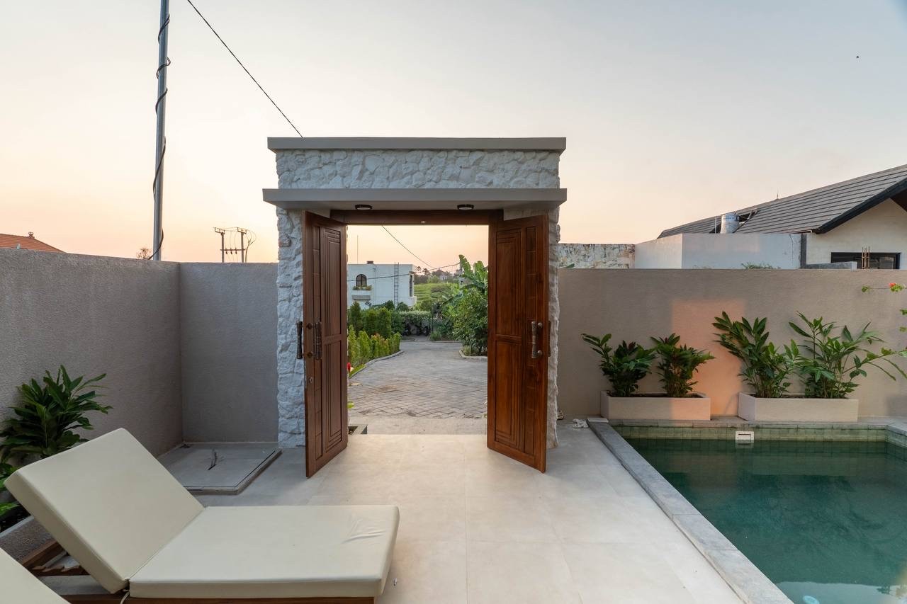 Serenity Twin — 3 Bedroom Villa for Rent in Babakan