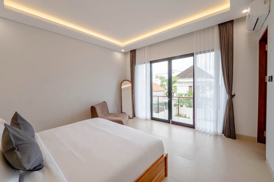 Magdalas Villa — 3 Bedroom Villa for Rent in Berawa
