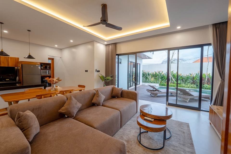 Magdalas Villa — 3 Bedroom Villa for Rent in Berawa
