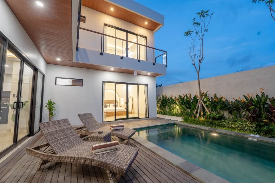 Magdalas Villa — 3 Bedroom Villa for Rent in Berawa