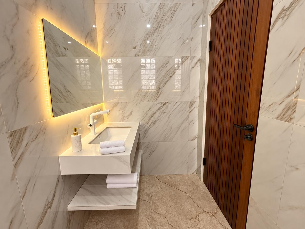 Modern 3-Bedroom Smart Villa for Sale in Jimbaran
