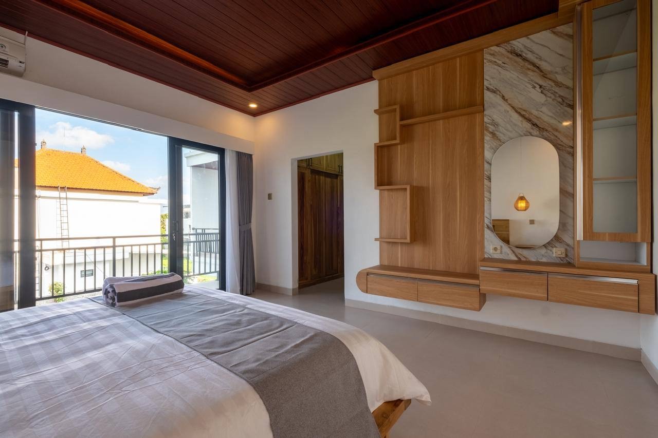 Fully Furnished 2-Bedroom Villa for Rent in Tumbak Bayuh