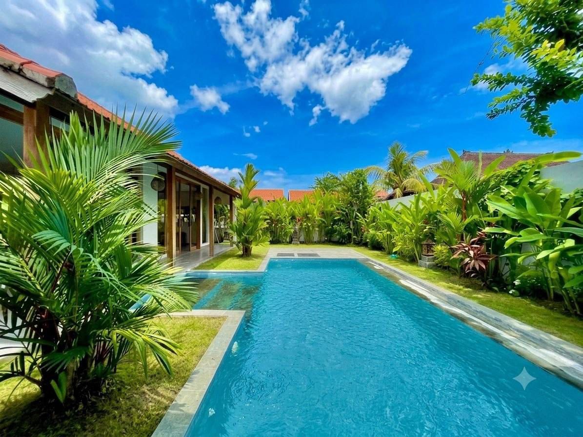 Fully Furnished 3-Bedroom Villa with Large Garden for Rent Near Seseh Beach