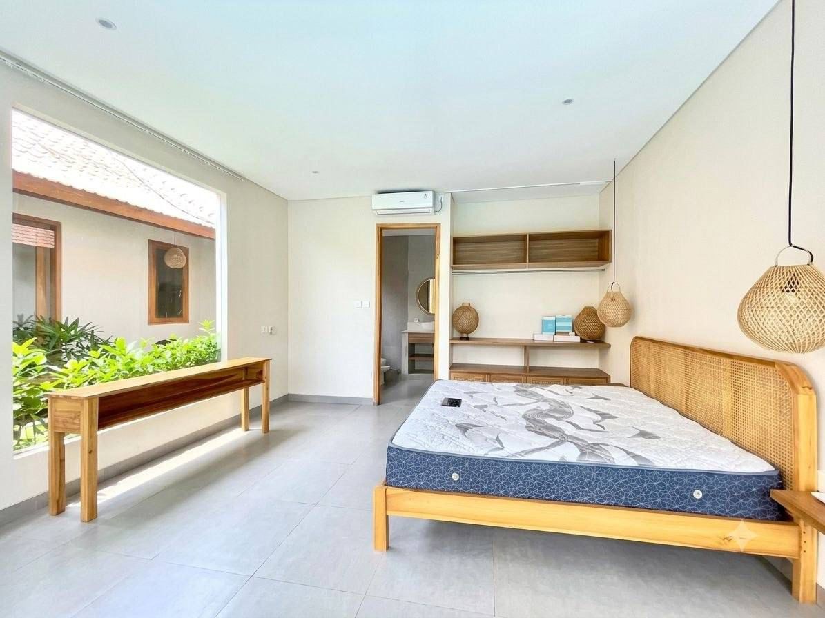 Fully Furnished 3-Bedroom Villa with Large Garden for Rent Near Seseh Beach