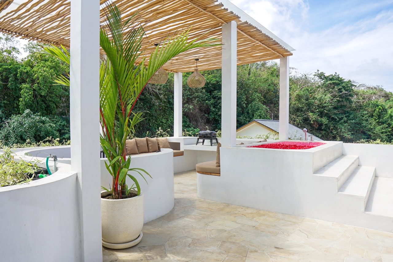 Villa Ungasan Rooftop — 3 Bedroom Villa for Rent in Ungasan