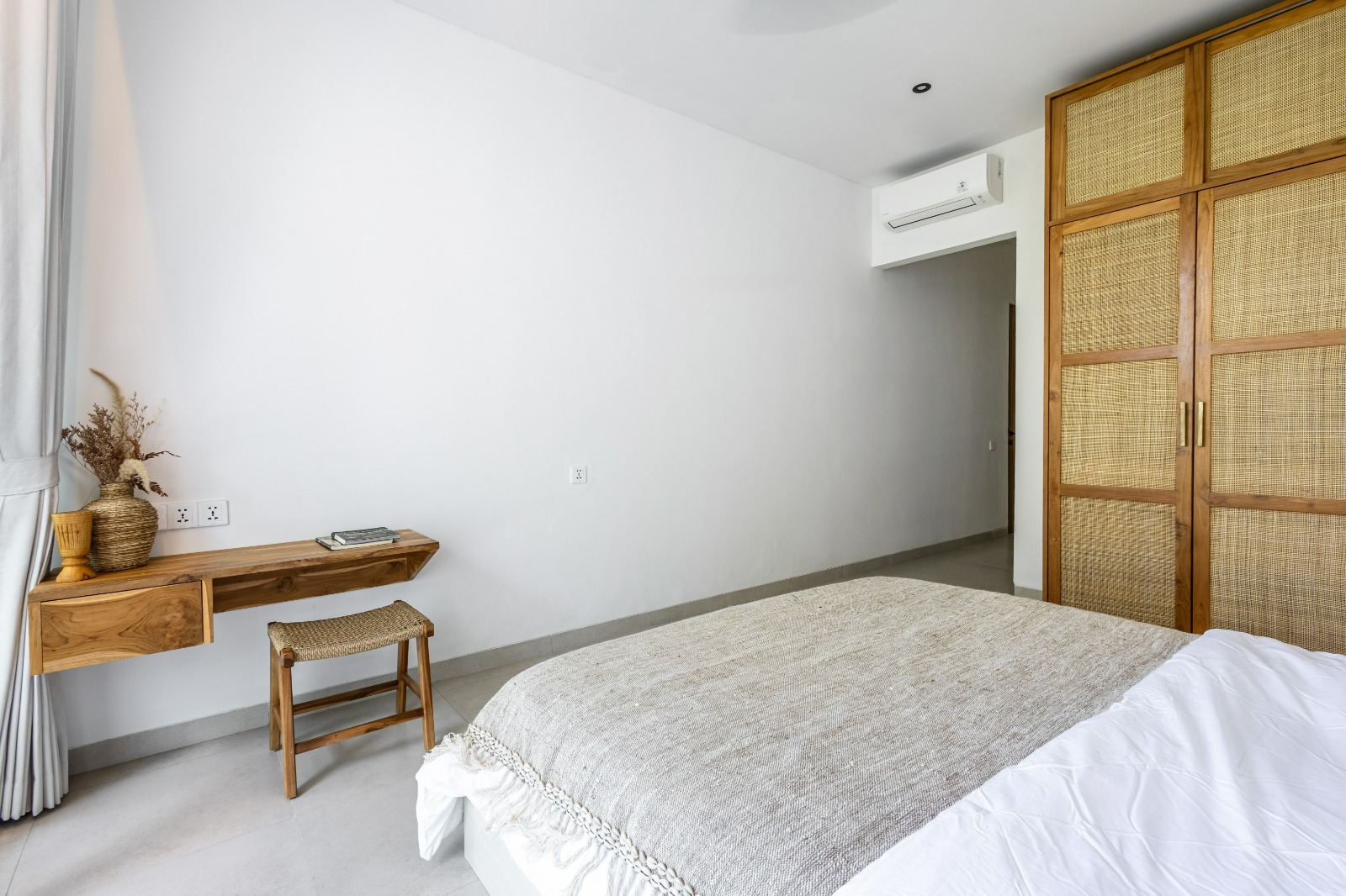 Brand-New 3-Bedroom Villa with River & Green Zone Views in Tumbak Bayuh