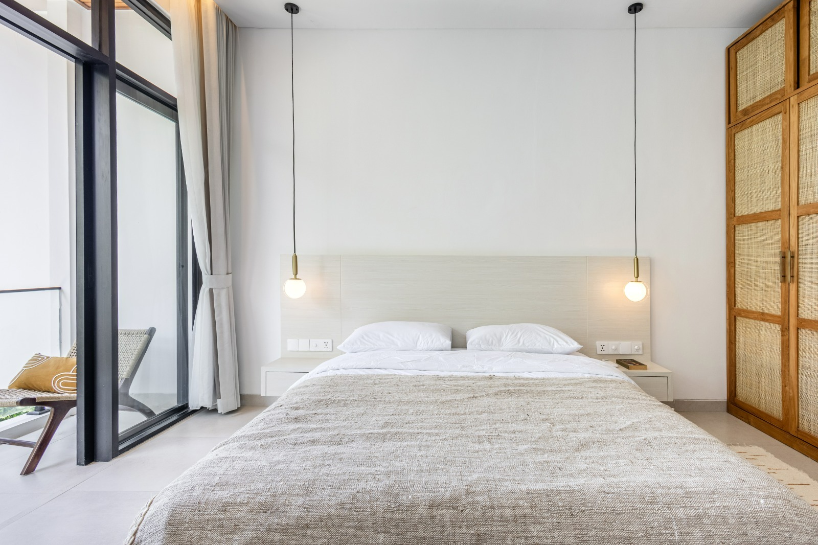 Brand-New 3-Bedroom Villa with River & Green Zone Views in Tumbak Bayuh