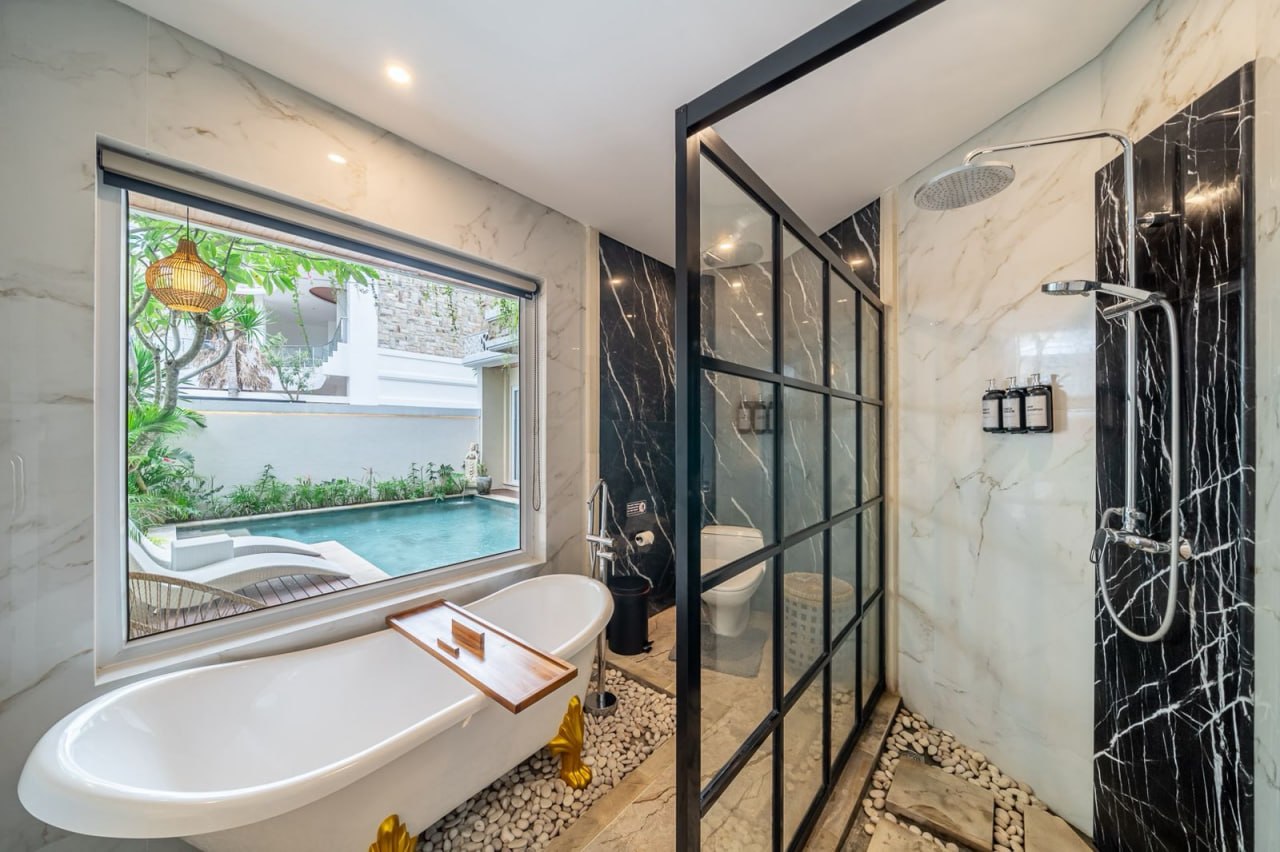 3-Bedroom Villa with Rice Field & Ocean Views for Rent in Tumbak Bayuh