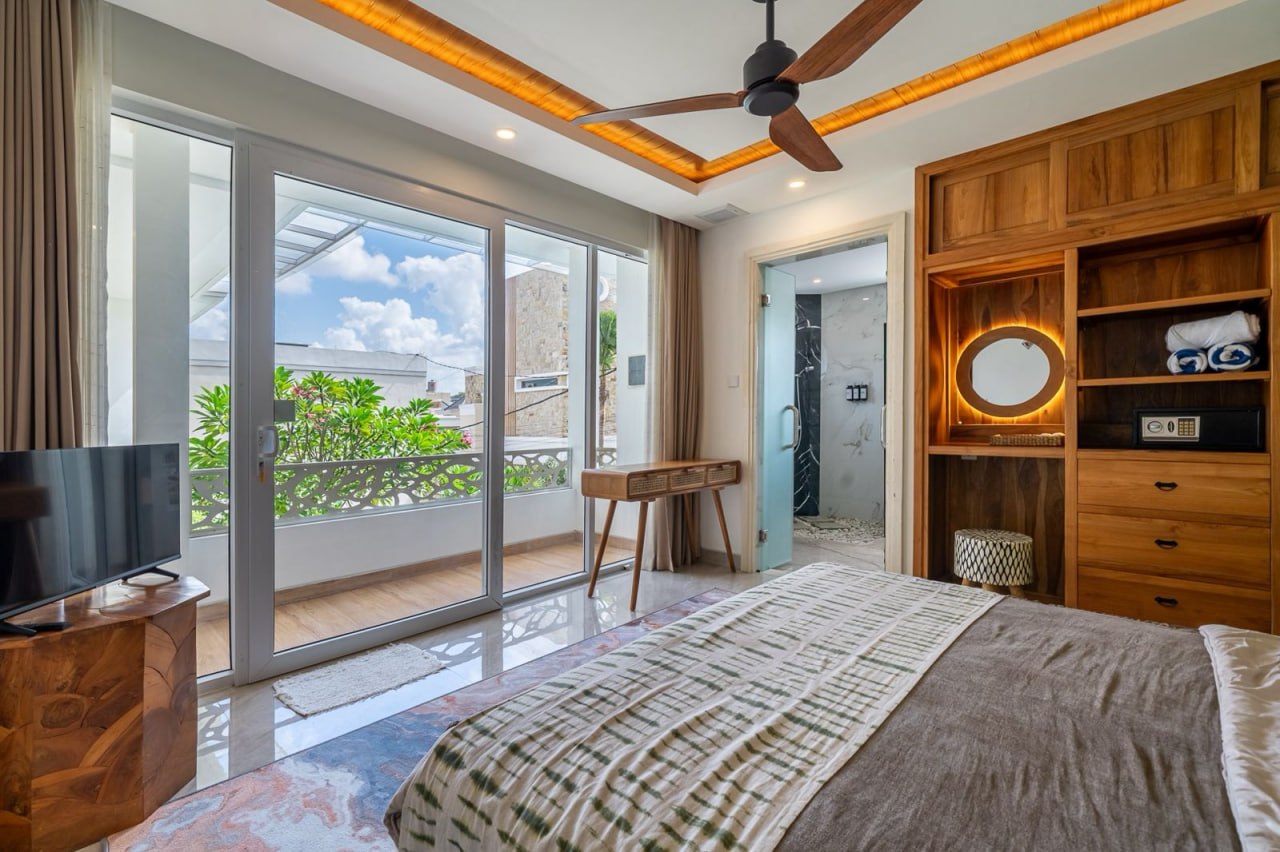 3-Bedroom Villa with Rice Field & Ocean Views for Rent in Tumbak Bayuh