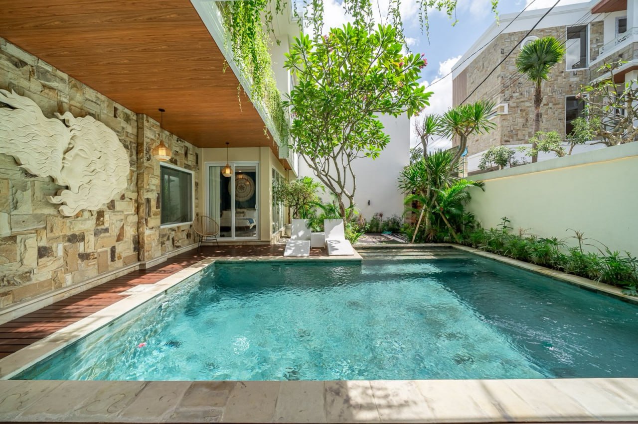 3-Bedroom Villa with Rice Field & Ocean Views for Rent in Tumbak Bayuh