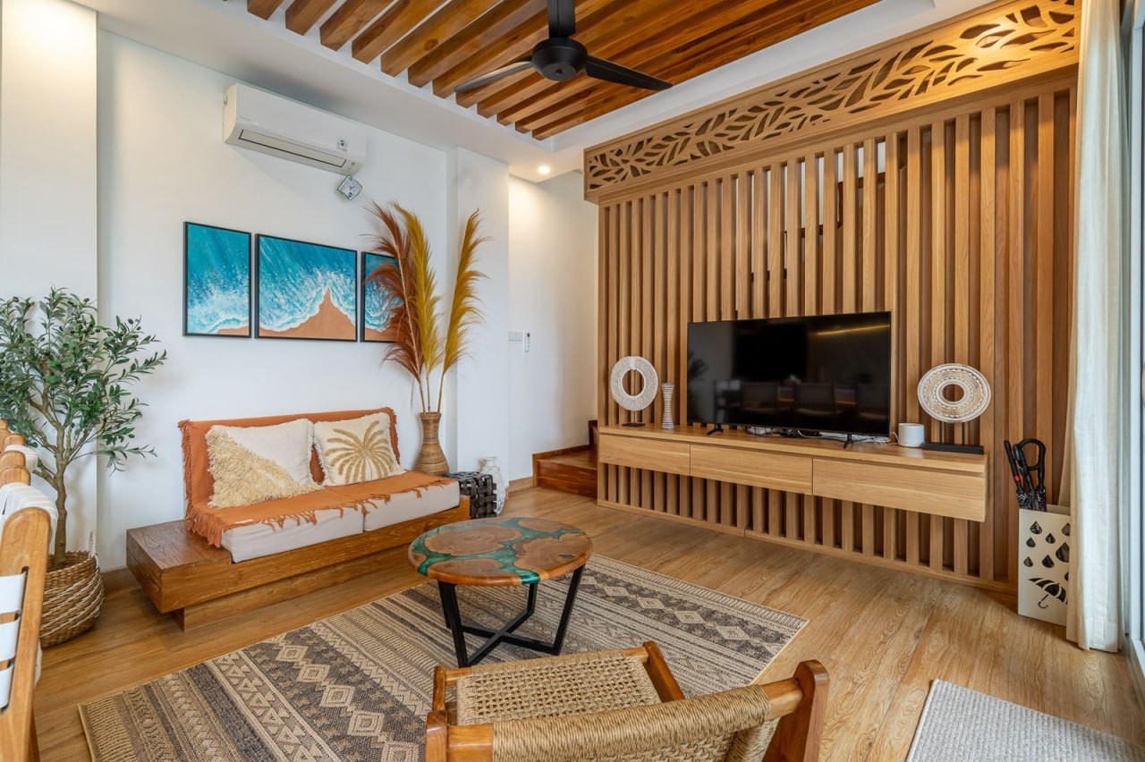 3-Bedroom Villa with Rice Field & Ocean Views for Rent in Tumbak Bayuh
