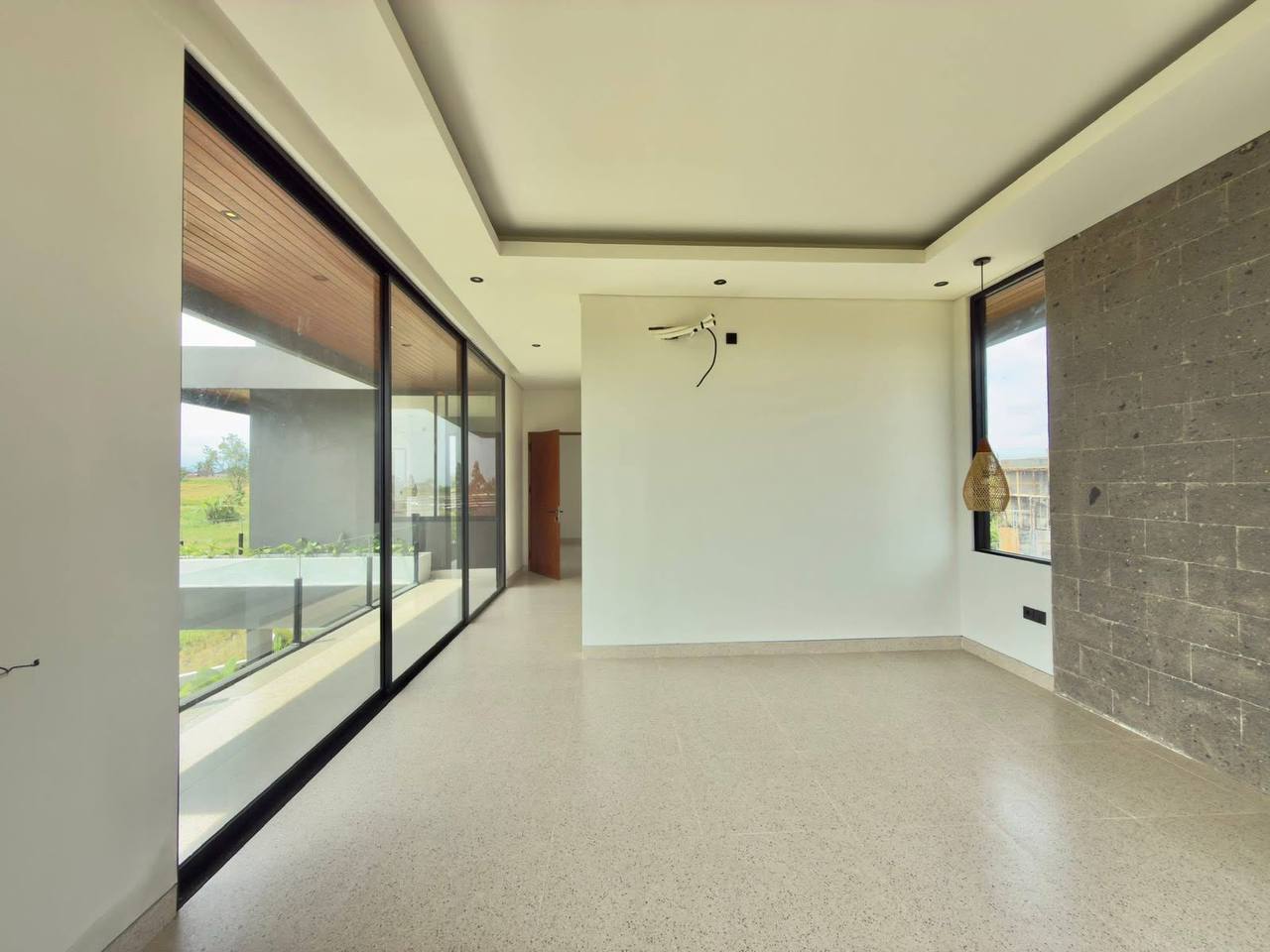 Brand-New Black Tropical Villa with Rice Terrace Views in Pererenan–Munggu