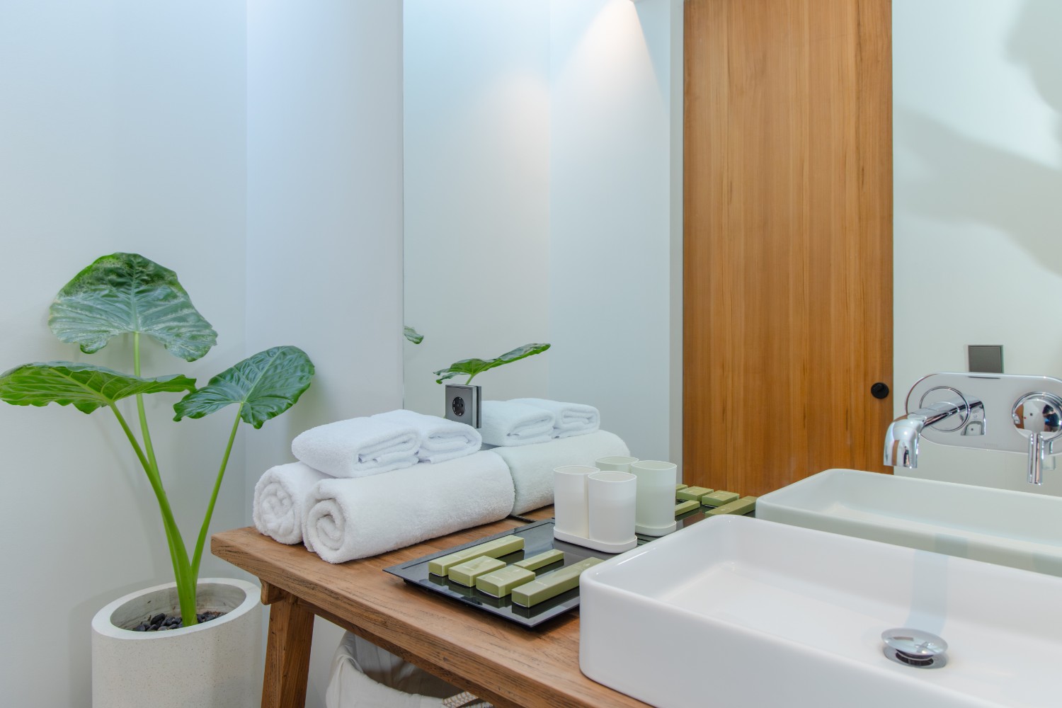 Domisili Villa — 2 Bedroom Villa for Rent in Kayutulang, Canggu