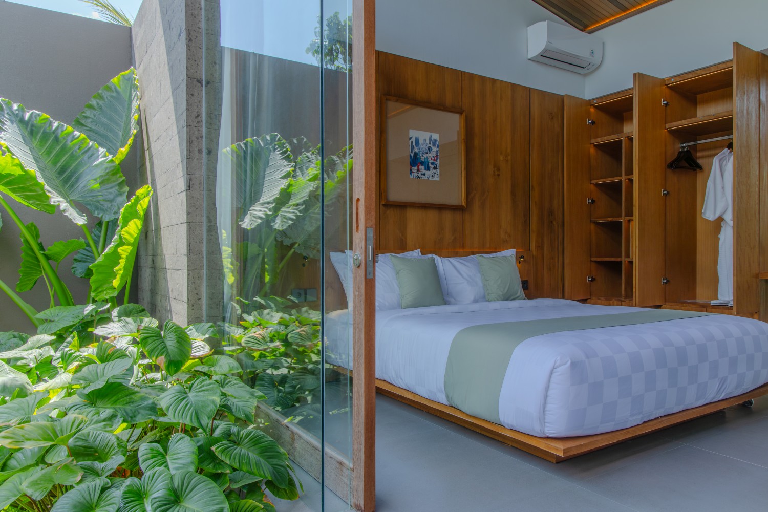 Domisili Villa — 3 Bedroom Villa for Rent in Kayutulang