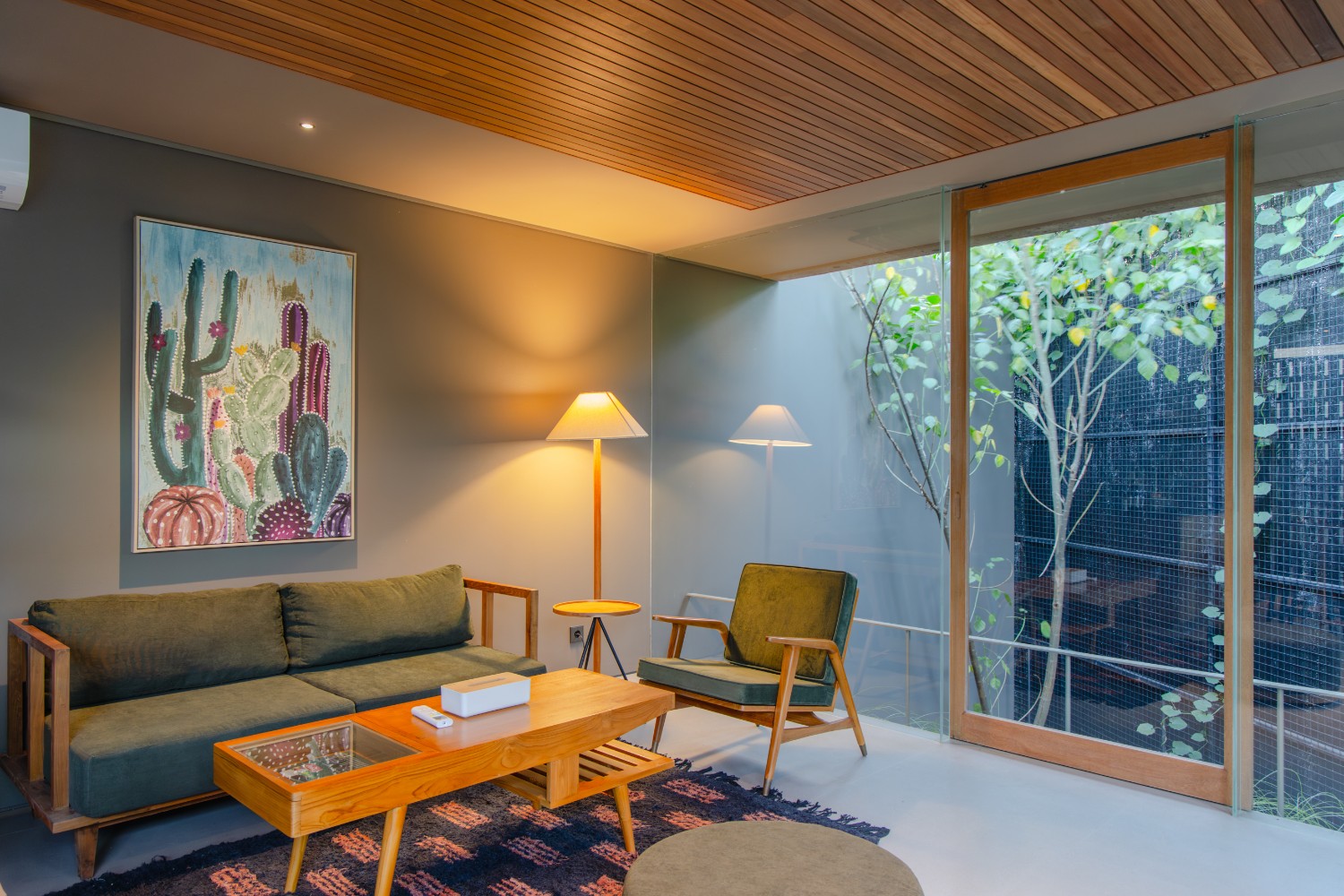 Domisili Villa — 3 Bedroom Villa for Rent in Kayutulang